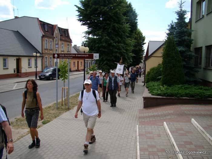 Pielgrzymi z Niemiec w Gminie Skoki_6.2010 (48)