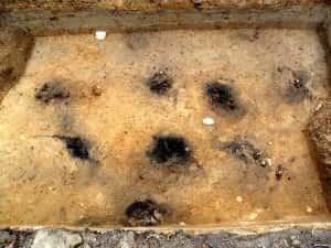 Kakulin - Skupisko kotlinek dymarskich – pozostałości piecow do wytopuzelaza sprzed 2000 lat
