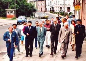Pierwszy premier III RP Tadeusz Mazowiecki w Skokach - 1993