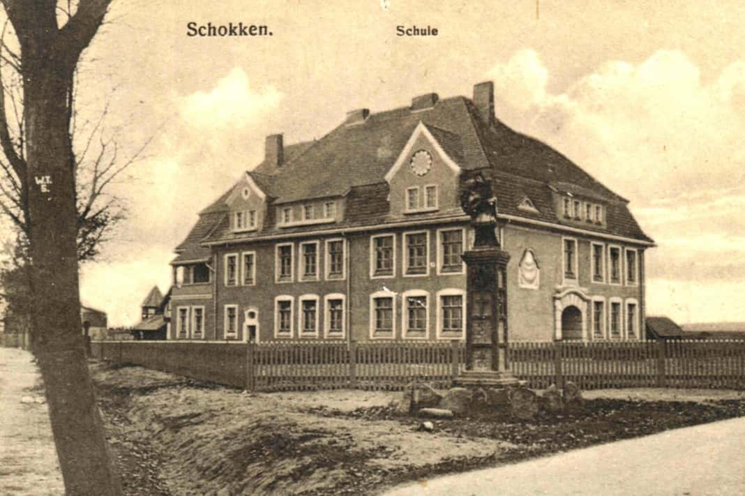 Szkoła Podstawowa w Skokach - 1927