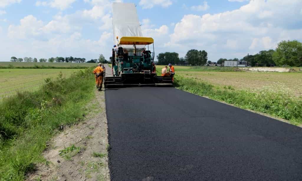 Nowa nawierzchnia asfaltowa w Jabłkowie