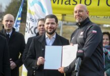 5 milionów złotych dofinansowania na budowę lodowiska w Skokach