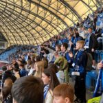 Młodzi kibice z pasją – uczniowie na meczu Lech Poznań vs Termalica